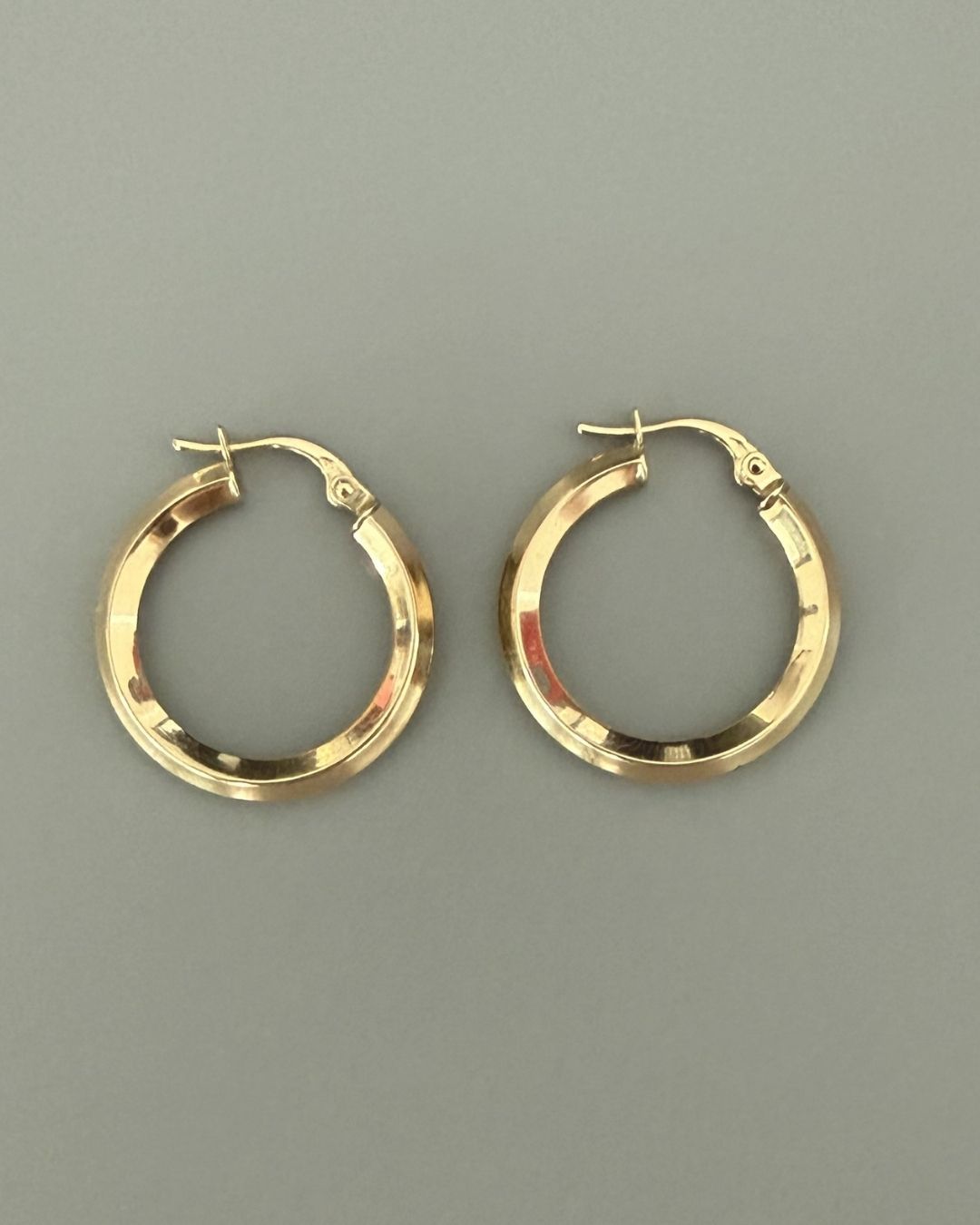 Nora Hoops