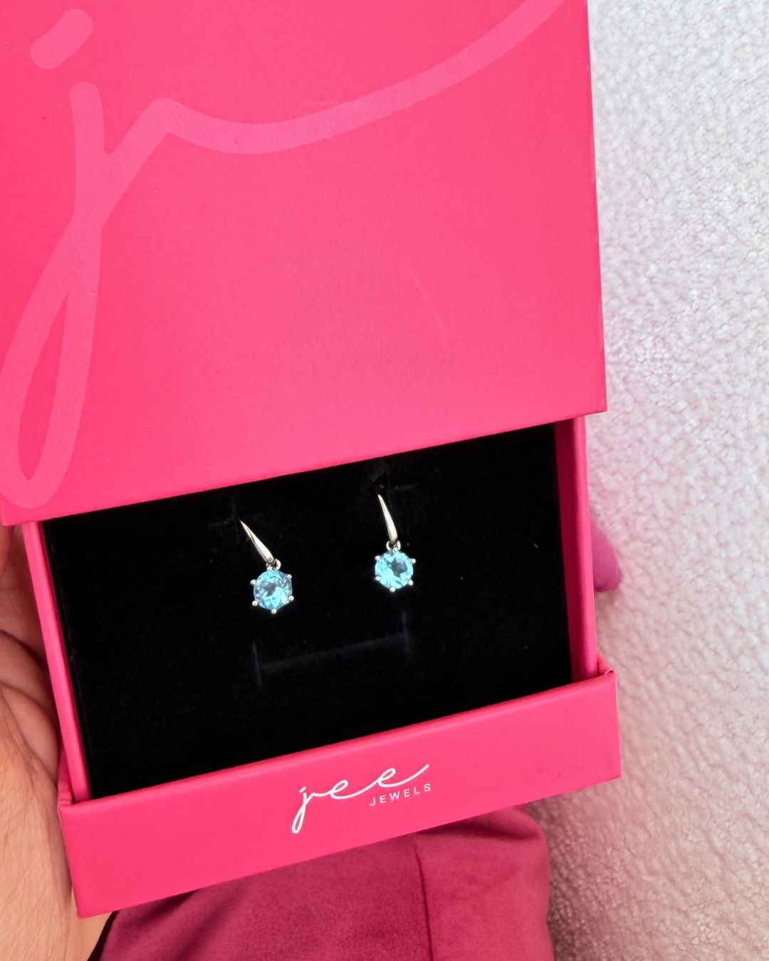 Round-cut Topaz Earring (Silver)