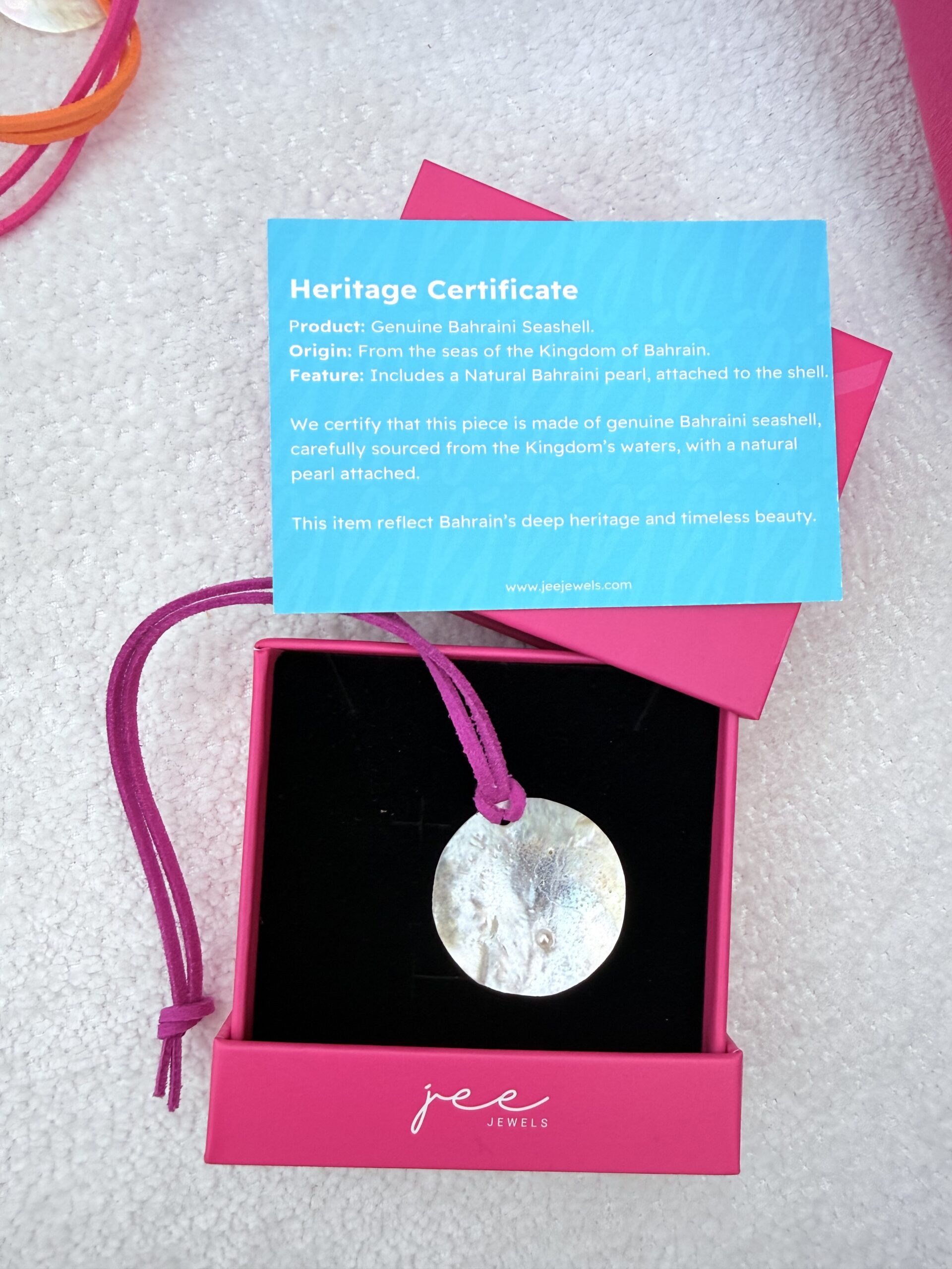 Sea Glow Car Pendant (Purple)