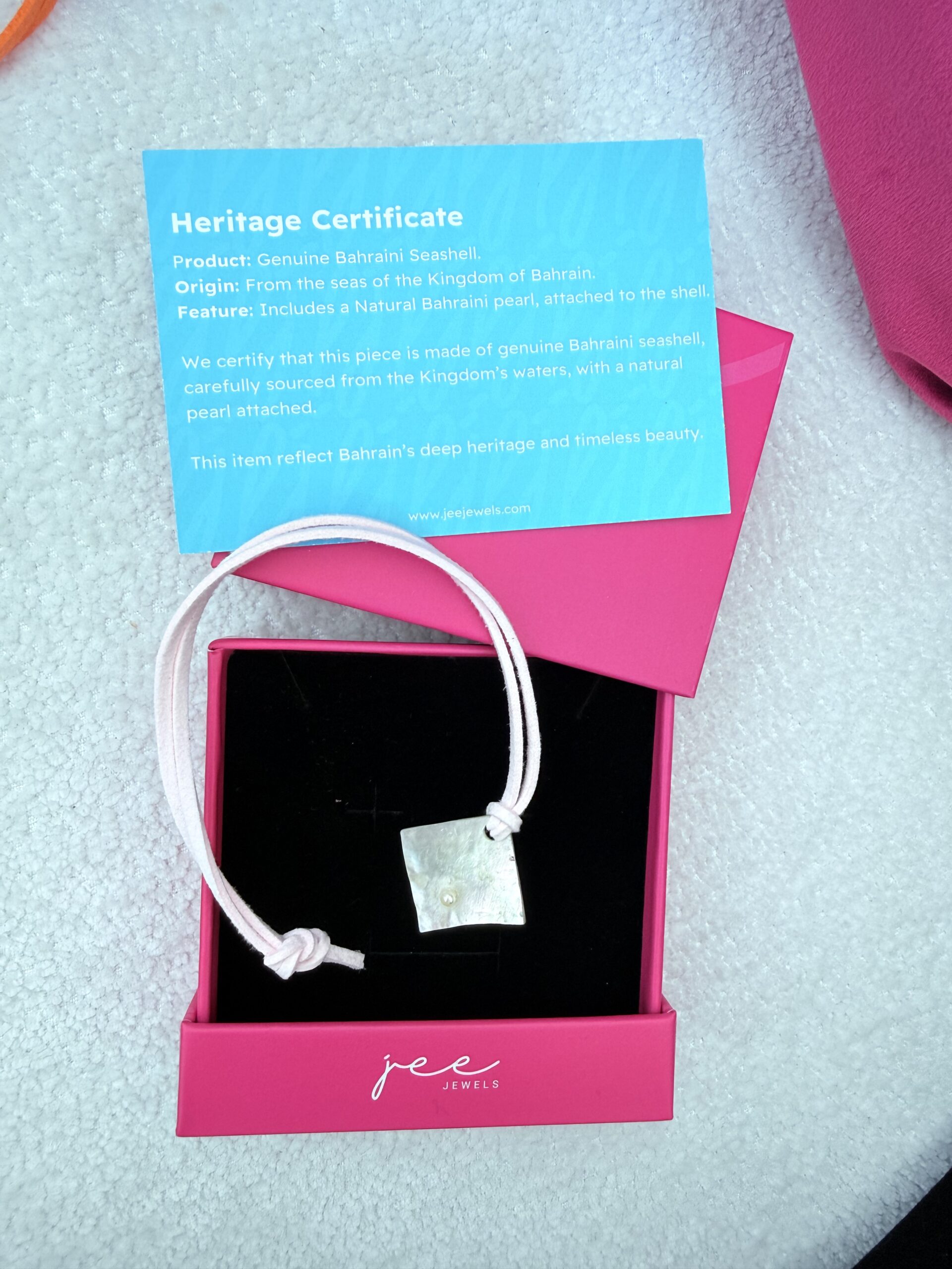 Sea Glow Car Pendant (Light pink)